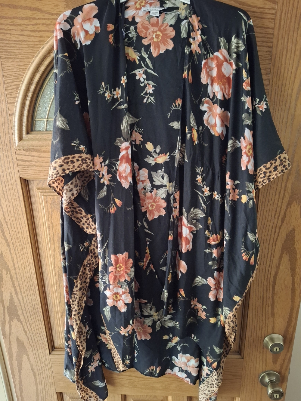 American Eagle Outfitters Black Floral Kimono with Leopard Trim